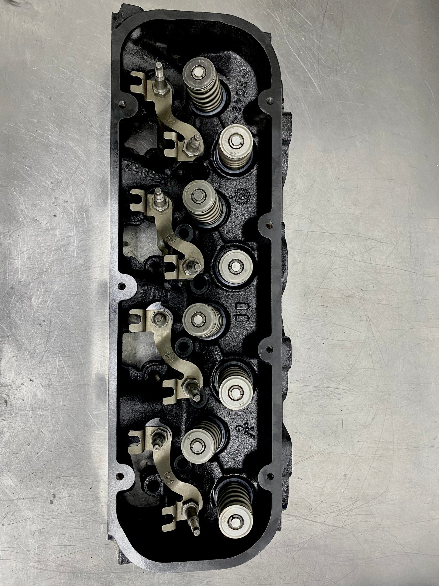 Cabeza de Motor Izquierda Chevrolet 1999-2006 8.1L