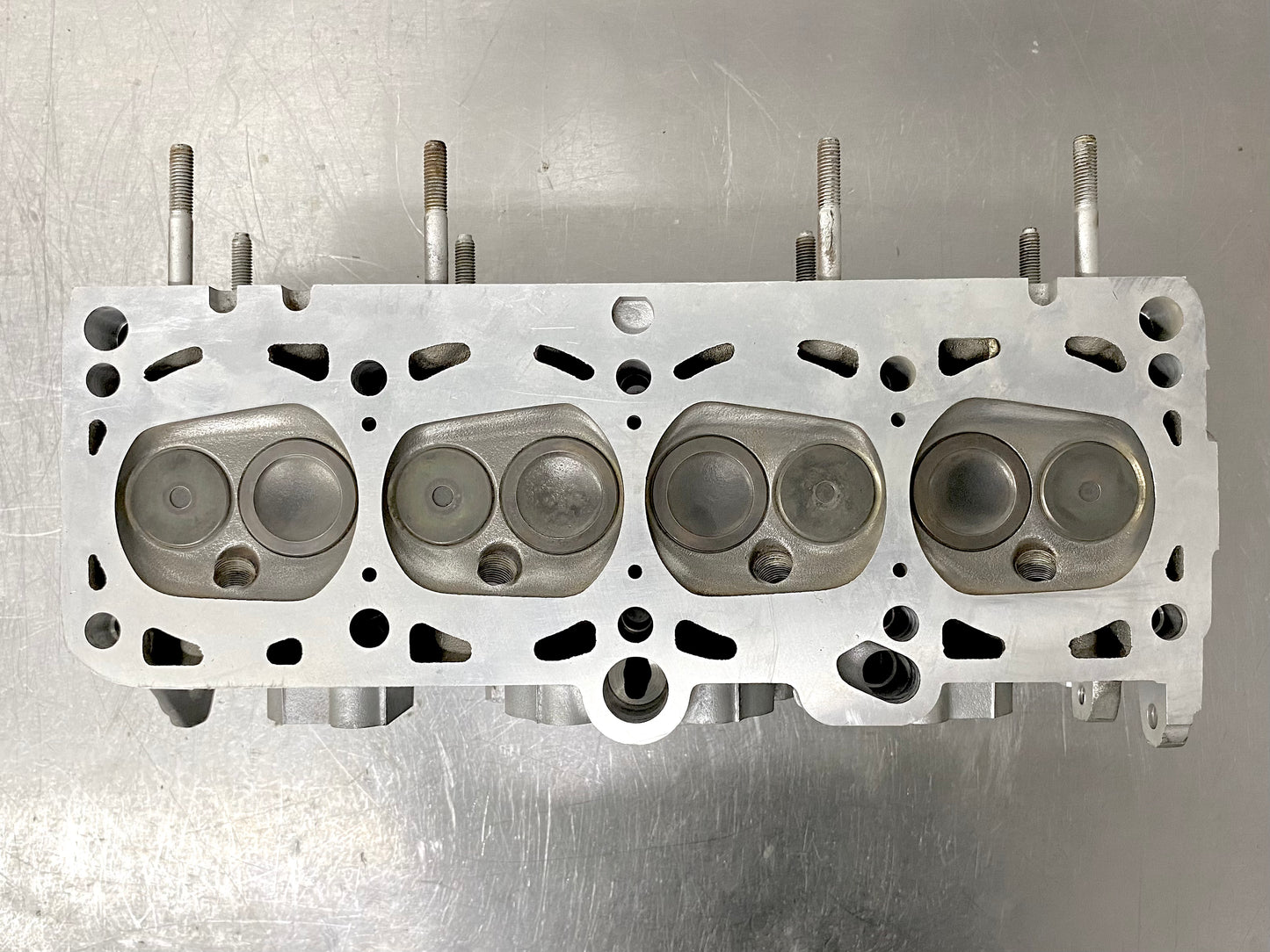 Cabeza de Motor Volkswagen Jetta 2007-2016 2.0L 8 Válvulas